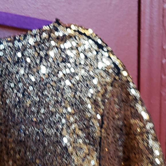 M/2 Multi Colour Sequin Short Sleeve Blouse - Picture 7 of 14